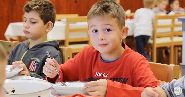 “Egészséges táplálkozást ösztönző program” a Bethlenben