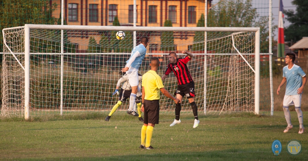 TÖRÖKSZENTMIKLÓSI FC – 3 PONT KUNHEGYESRŐL